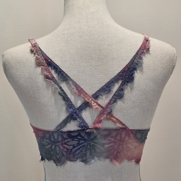 Victoria's Secret PINK 32D Date Racerback Bra - Picture 3 of 11